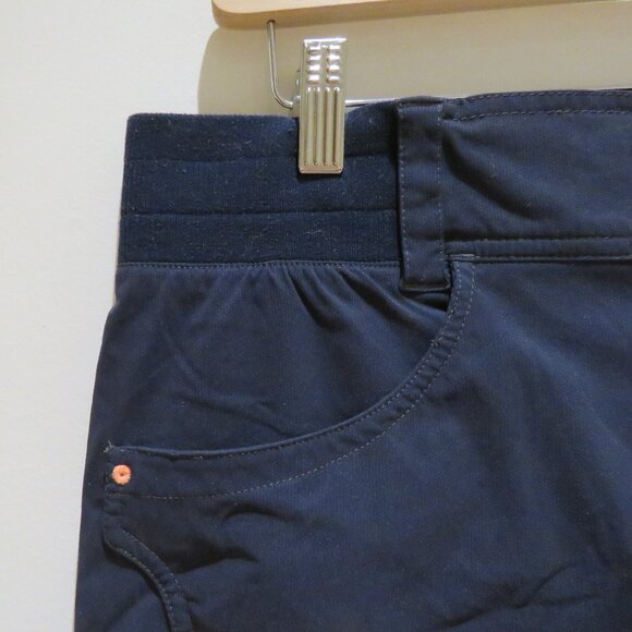 TITLE NINE Clamber 13" Shorts in Navy Outdoor Gorpcore Hiking Sport - Size US 12 - Picture 5 of 14